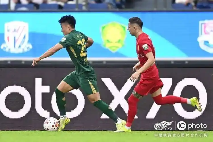 CBA联赛：辽宁本钢 VS 青岛国信海天